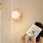 Dahlavelle Resin Wall Light-Moonnatur
