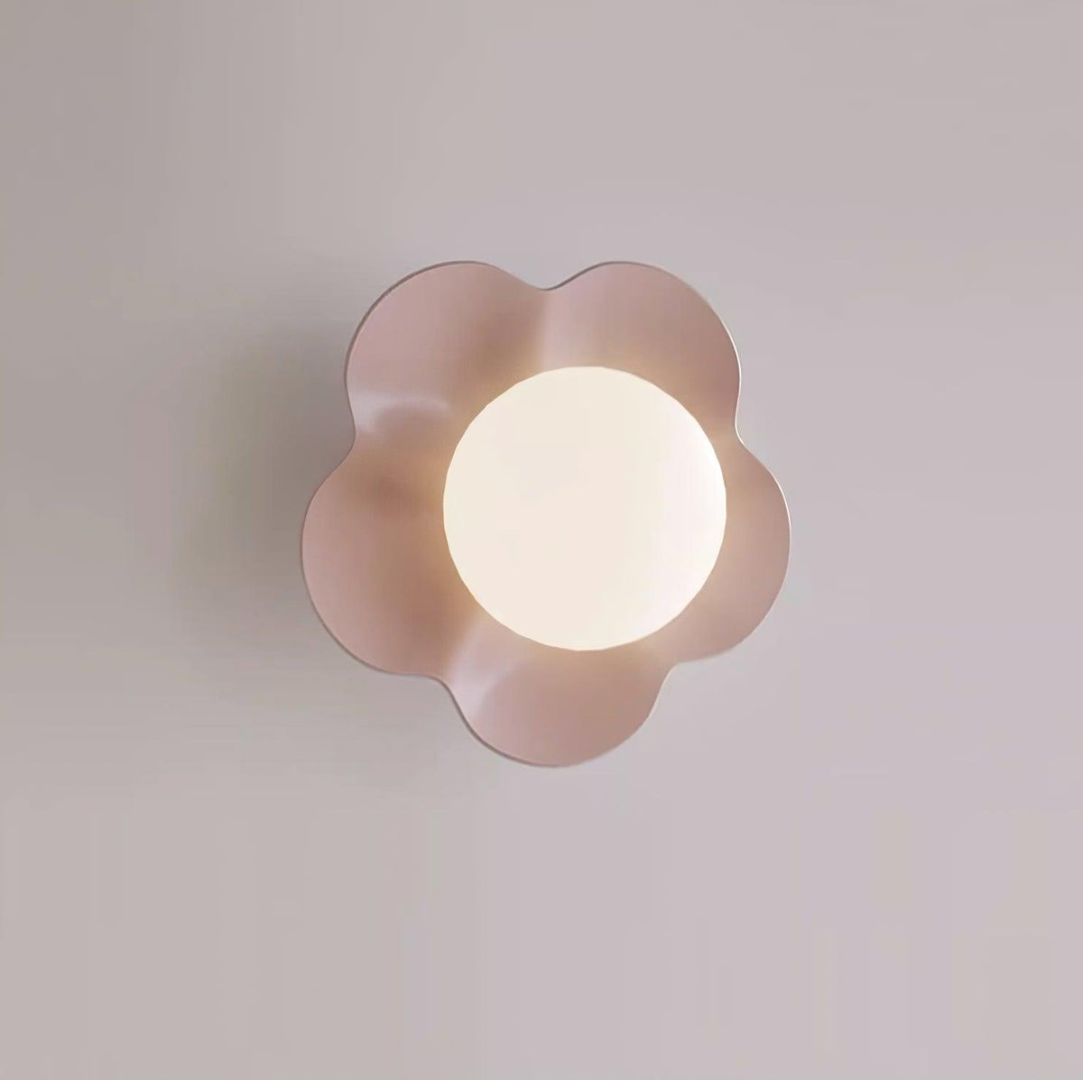 Dahlavelle Resin Wall Light-Moonnatur