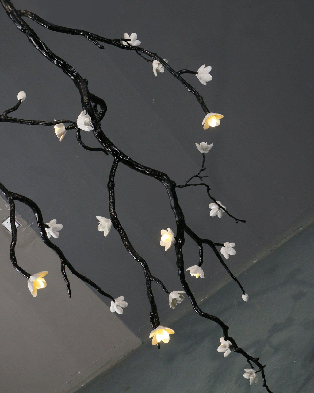 Verrenella Ceramic Chandelier-Moonnatur