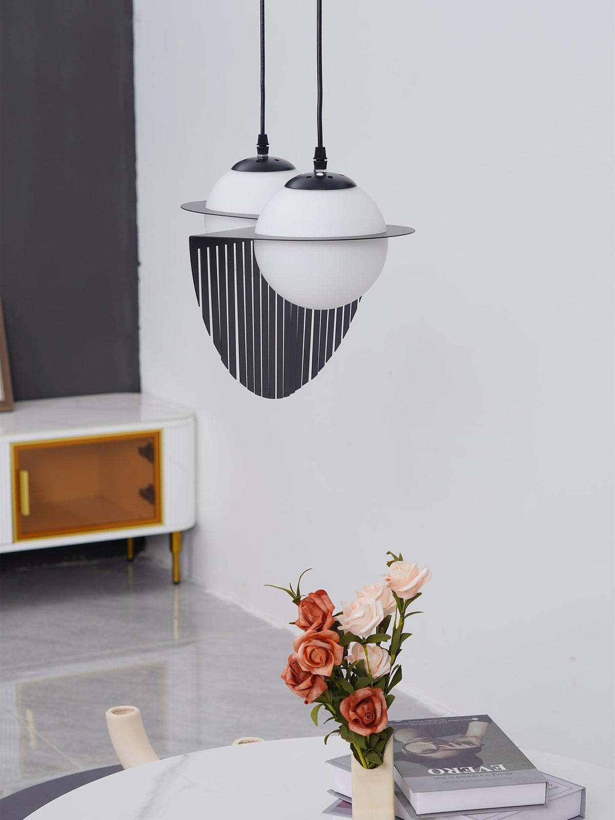Navelis Glass Pendant Lamp-Moonnatur