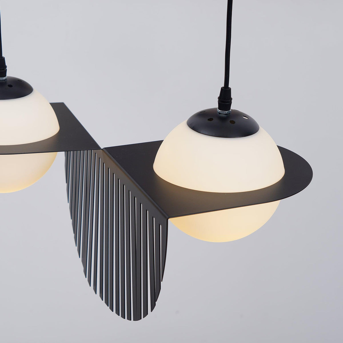 Breneleris Glass Pendant Light-Moonnatur