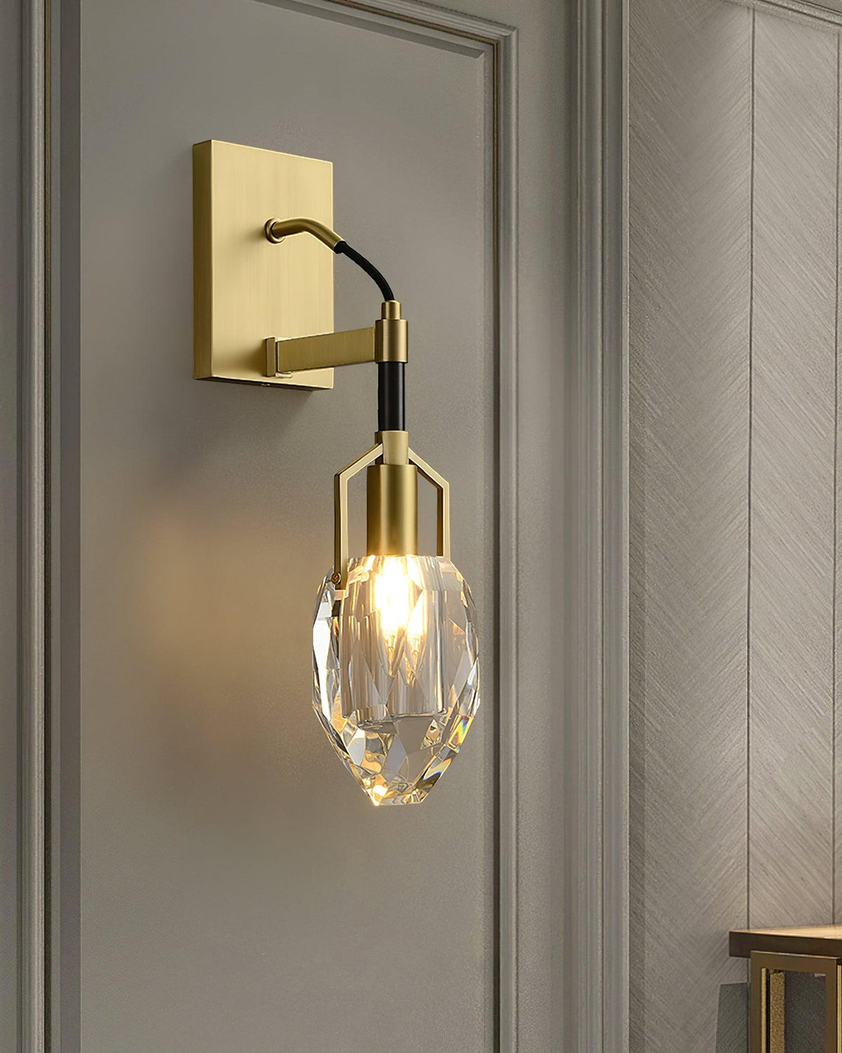 Nerisse Crystal Wall Lamp-Moonnatur
