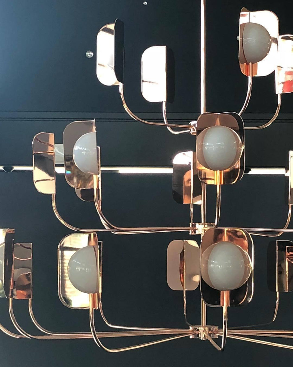 Doranune Acrylic Chandelier-Moonnatur