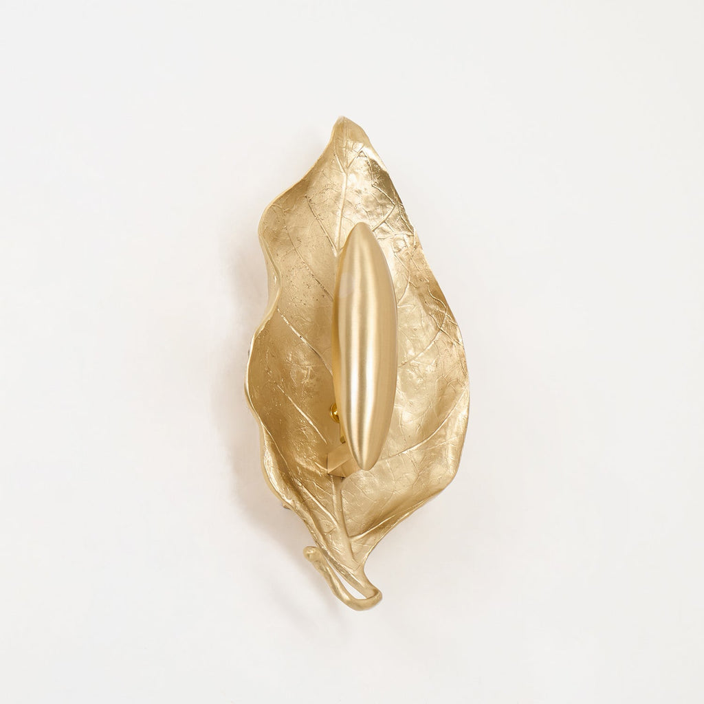 Vardeneth Brass Wall Light-Moonnatur