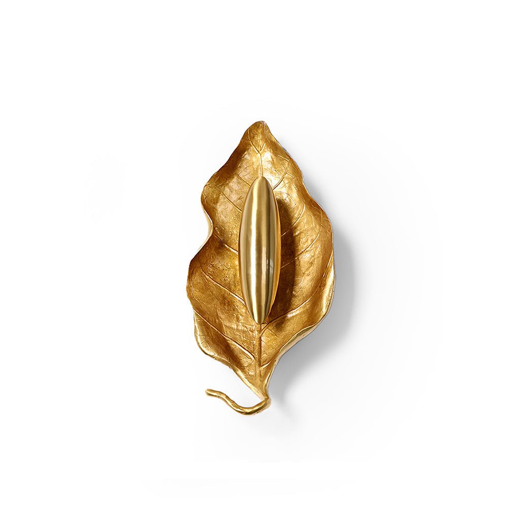 Vardeneth Brass Wall Light-Moonnatur
