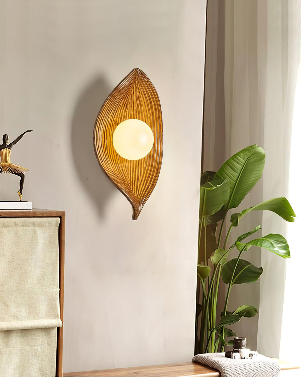 Odenelle Resin Wall Light-Moonnatur
