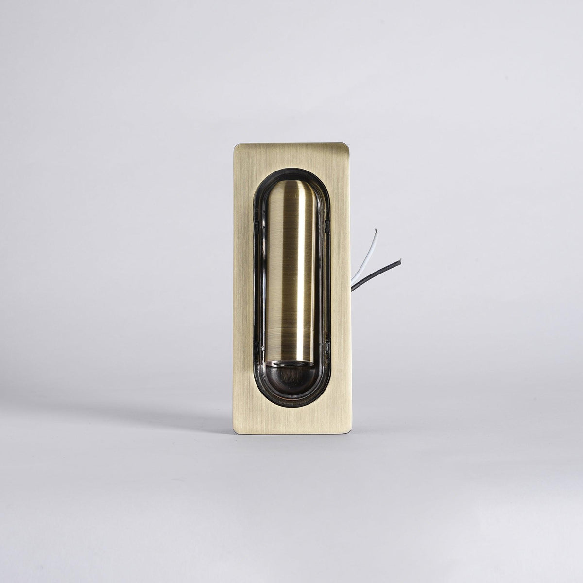Braxley Aluminium Wall Light-Moonnatur