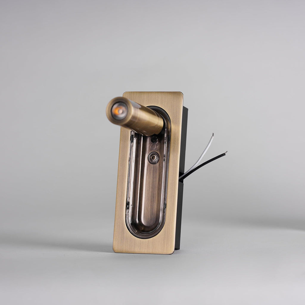 Braxley Aluminium Wall Light-Moonnatur