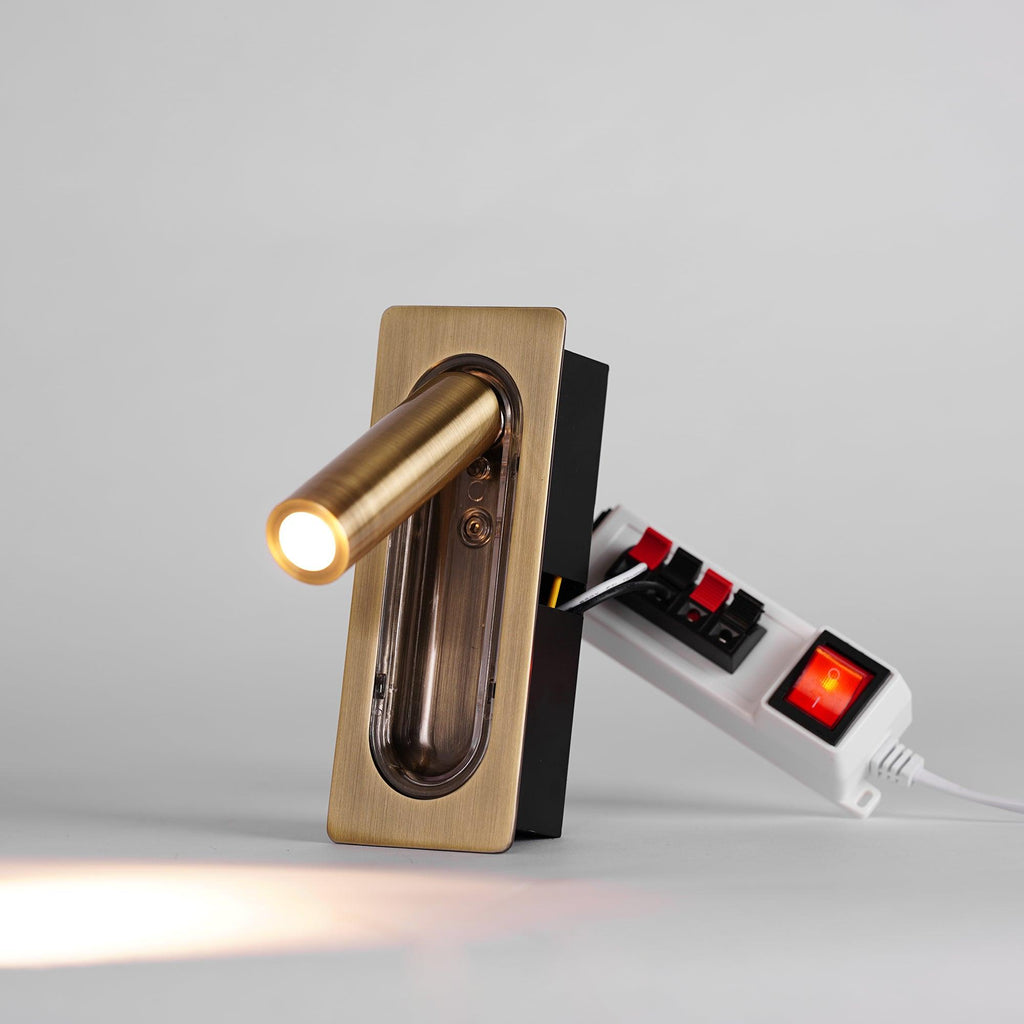 Braxley Aluminium Wall Light-Moonnatur