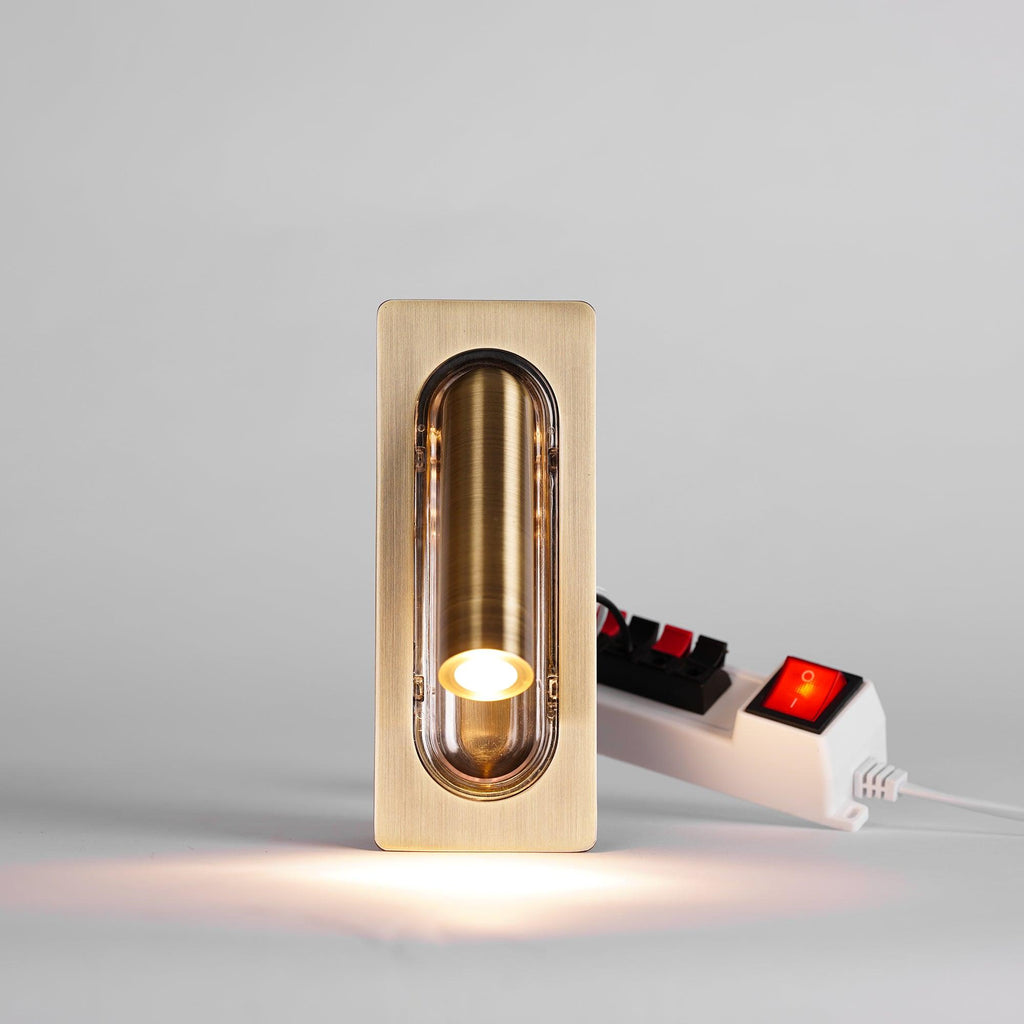 Braxley Aluminium Wall Light-Moonnatur