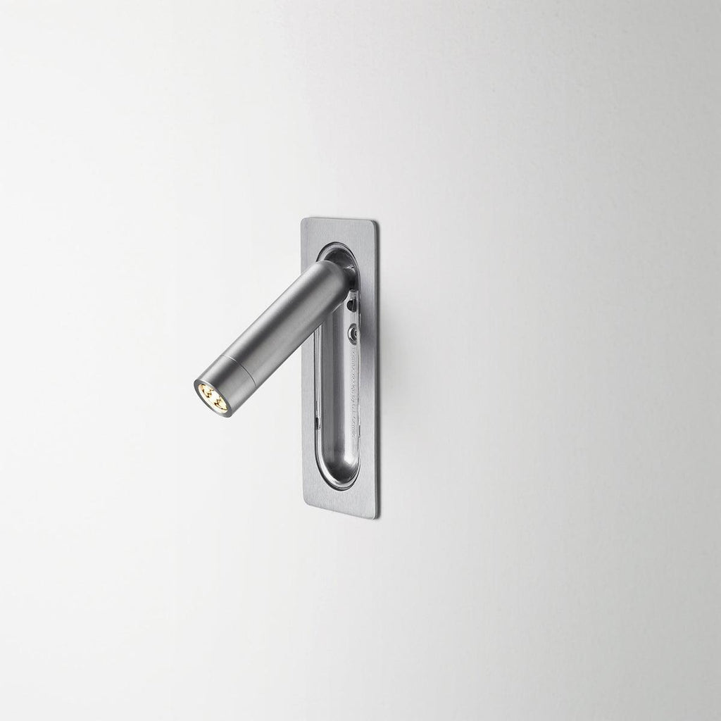Braxley Aluminium Wall Light-Moonnatur
