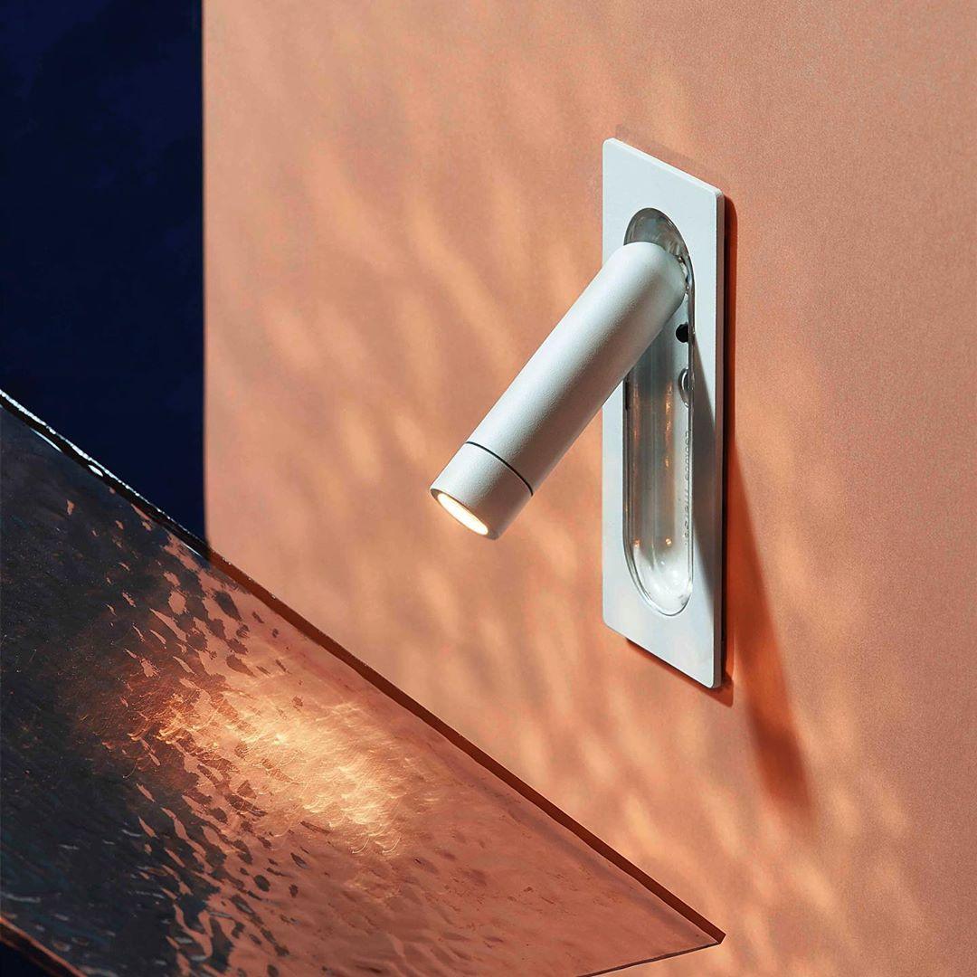 Braxley Aluminium Wall Light-Moonnatur