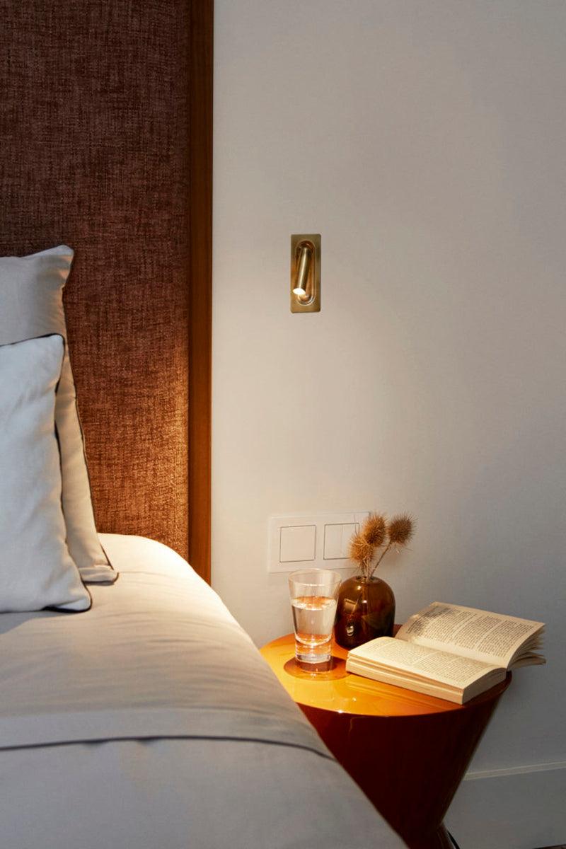 Braxley Aluminium Wall Light-Moonnatur