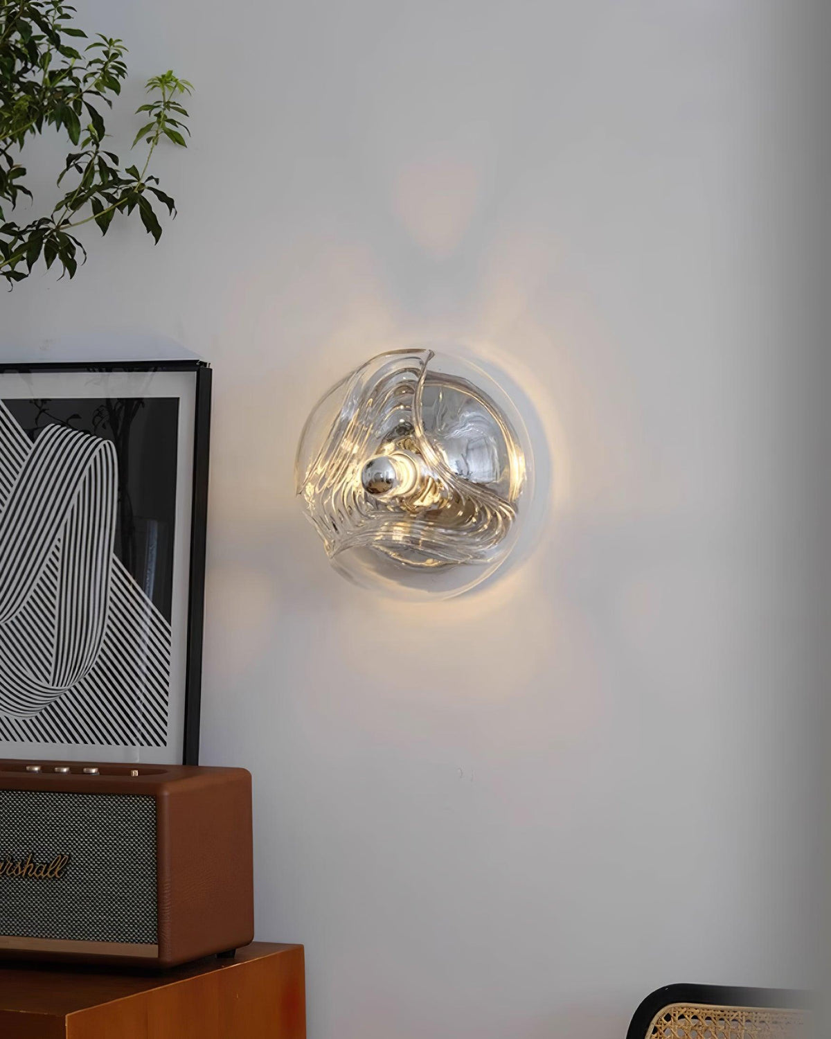 Aubergrove Glass Wall Light-Moonnatur