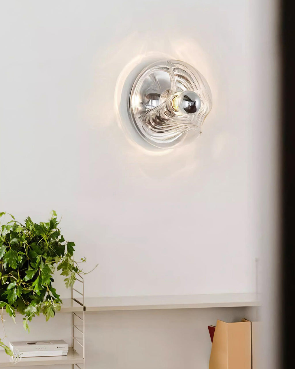 Aubergrove Glass Wall Light-Moonnatur
