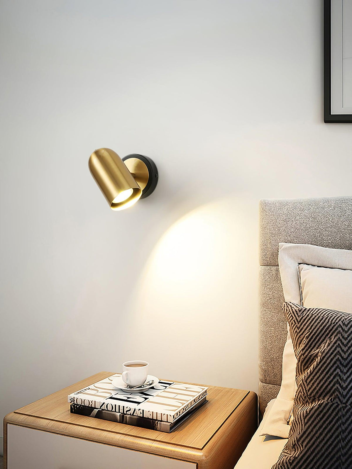 Nolira Iron Wall Lamp-Moonnatur