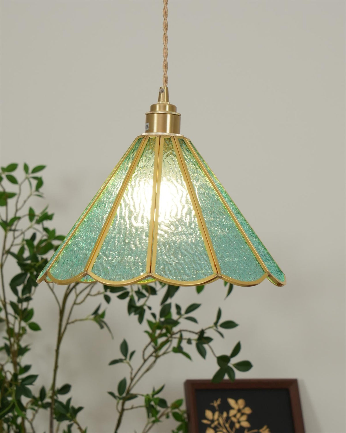 Ordellyn Glass Pendant Light-Moonnatur