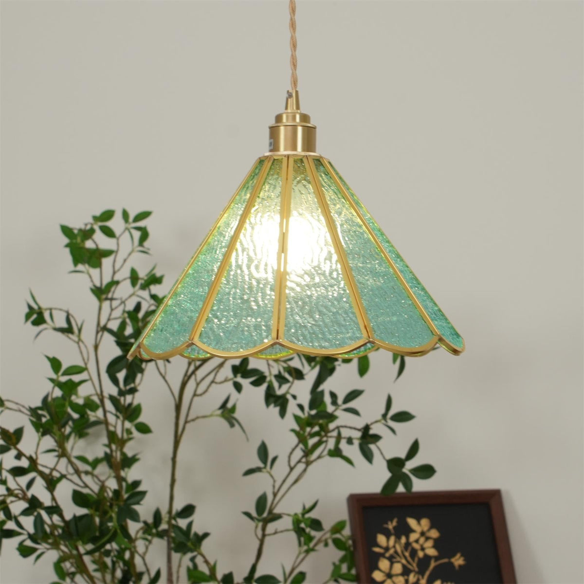 Ordellyn Glass Pendant Light-Moonnatur