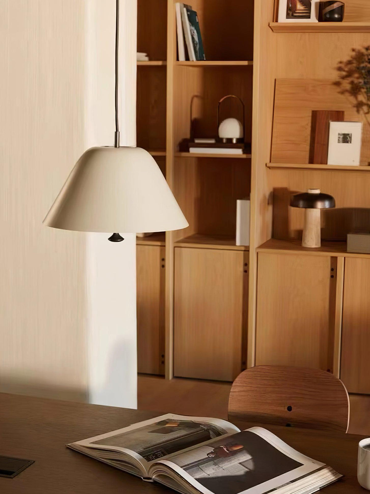Brinavelle Acrylic Pendant Light-Moonnatur