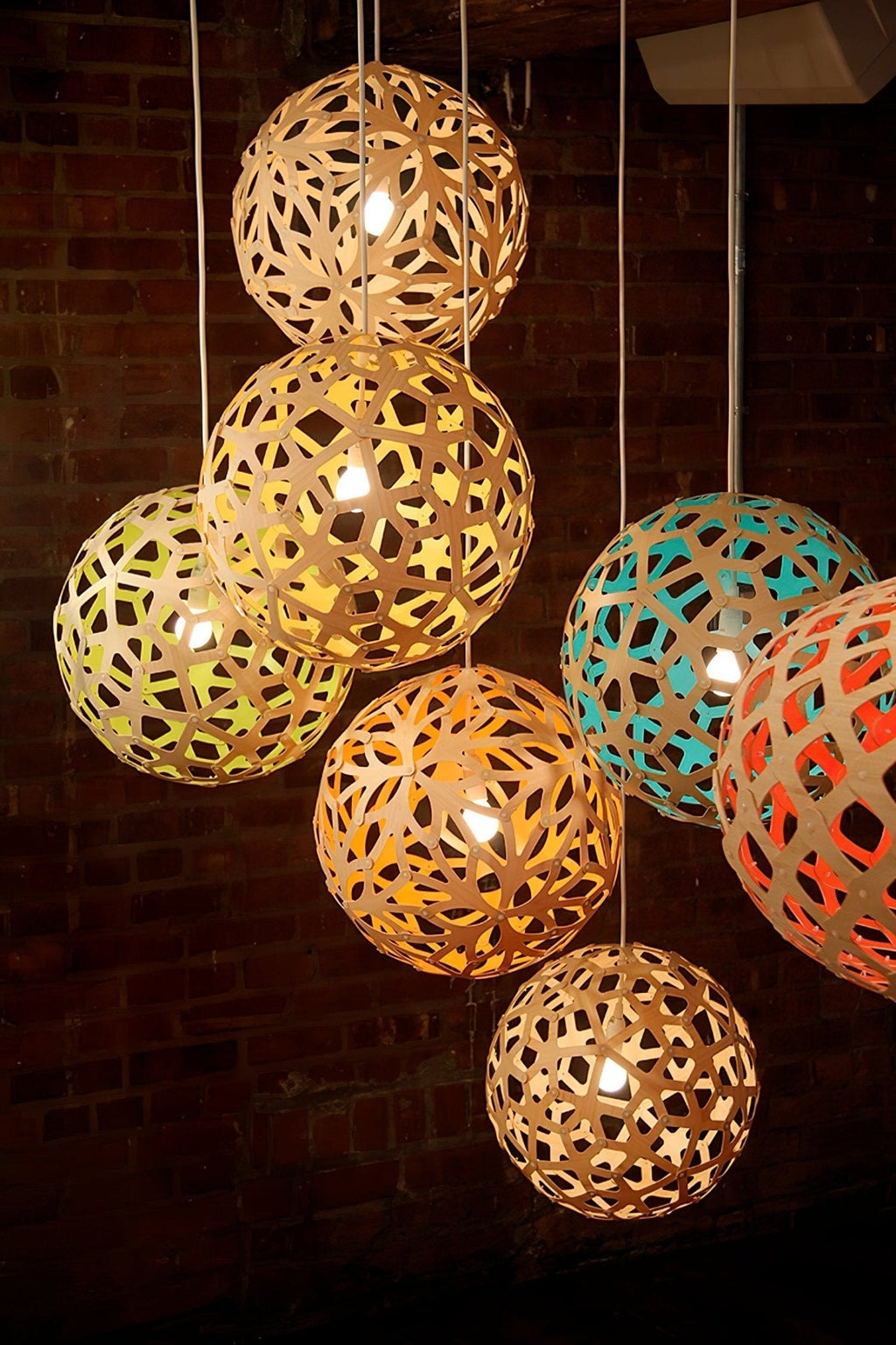 Cindelrose Wood Pendant Light-Moonnatur