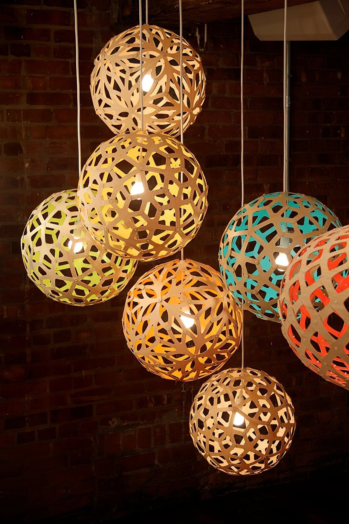 Cindelrose Wood Pendant Light-Moonnatur