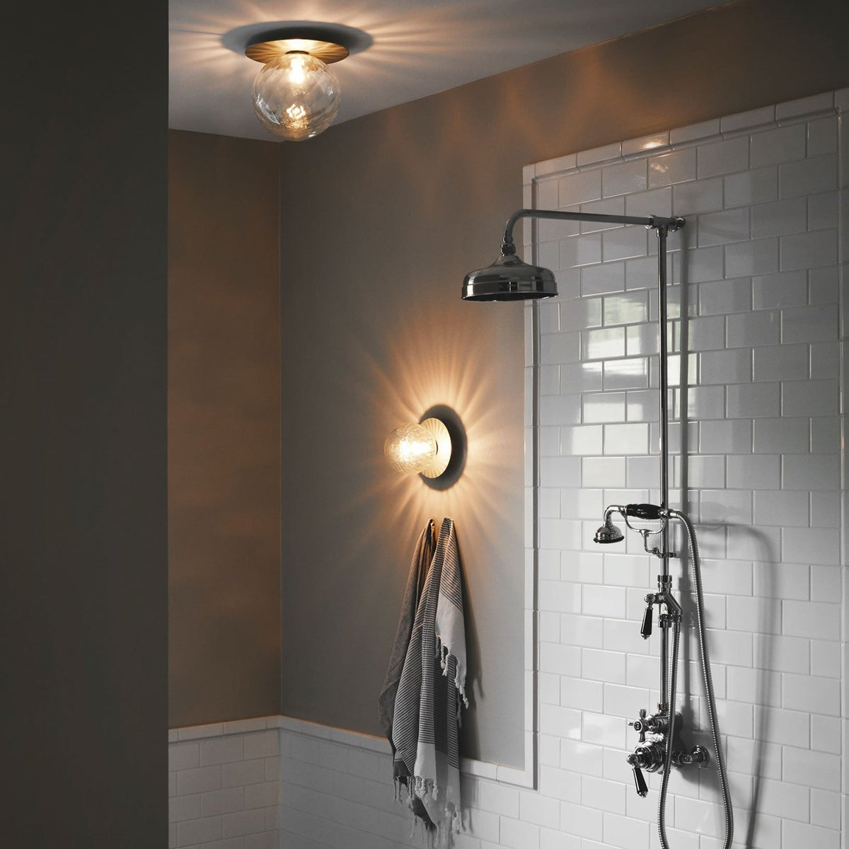 Aldenenna Glass Wall Light-Moonnatur