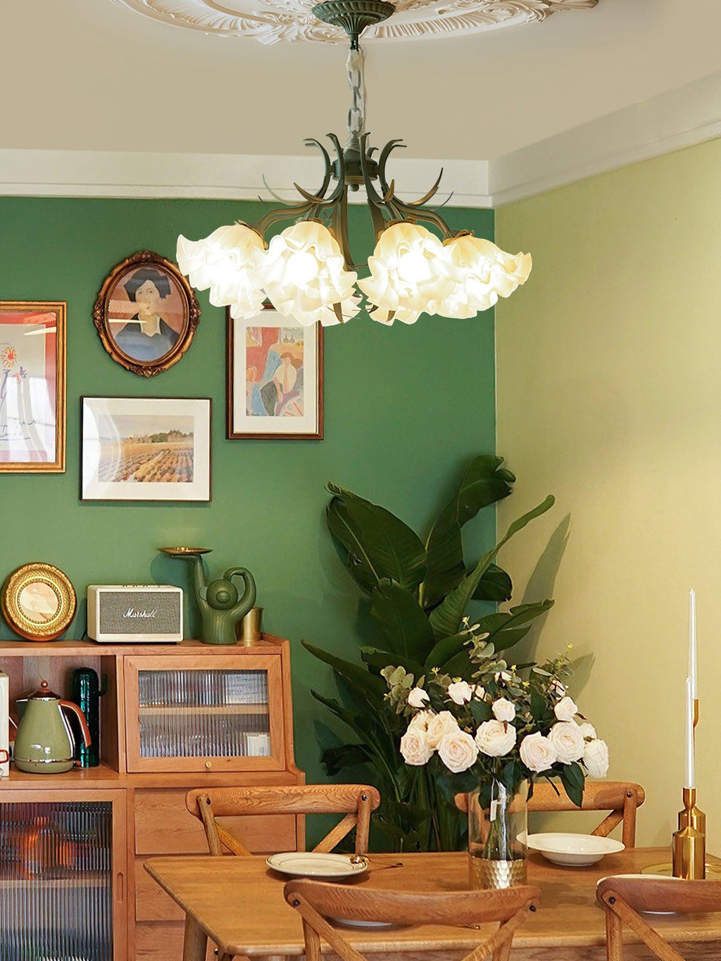 Mavina Metal Chandelier-Moonnatur