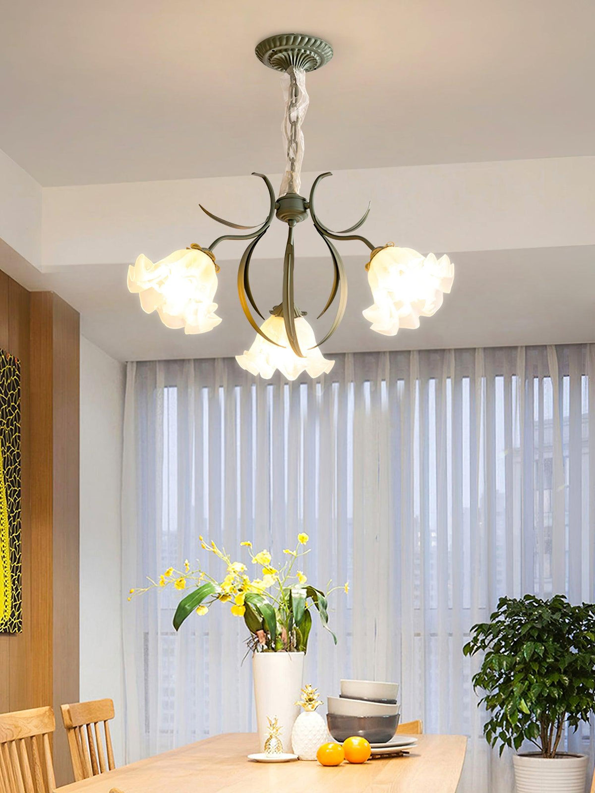 Mavina Metal Chandelier-Moonnatur