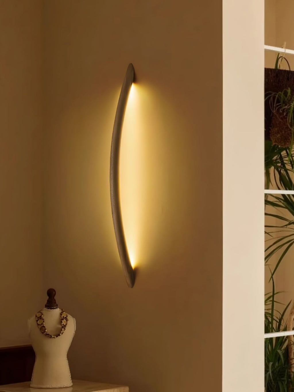 Venwyn Metal Wall Light-Moonnatur