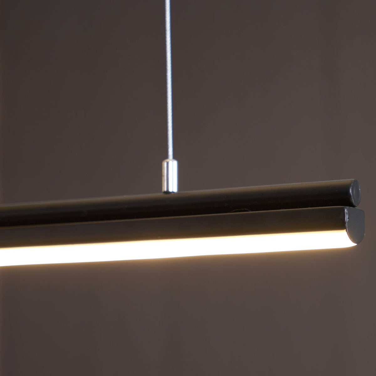 Darrowis Metal Pendant Light-Moonnatur