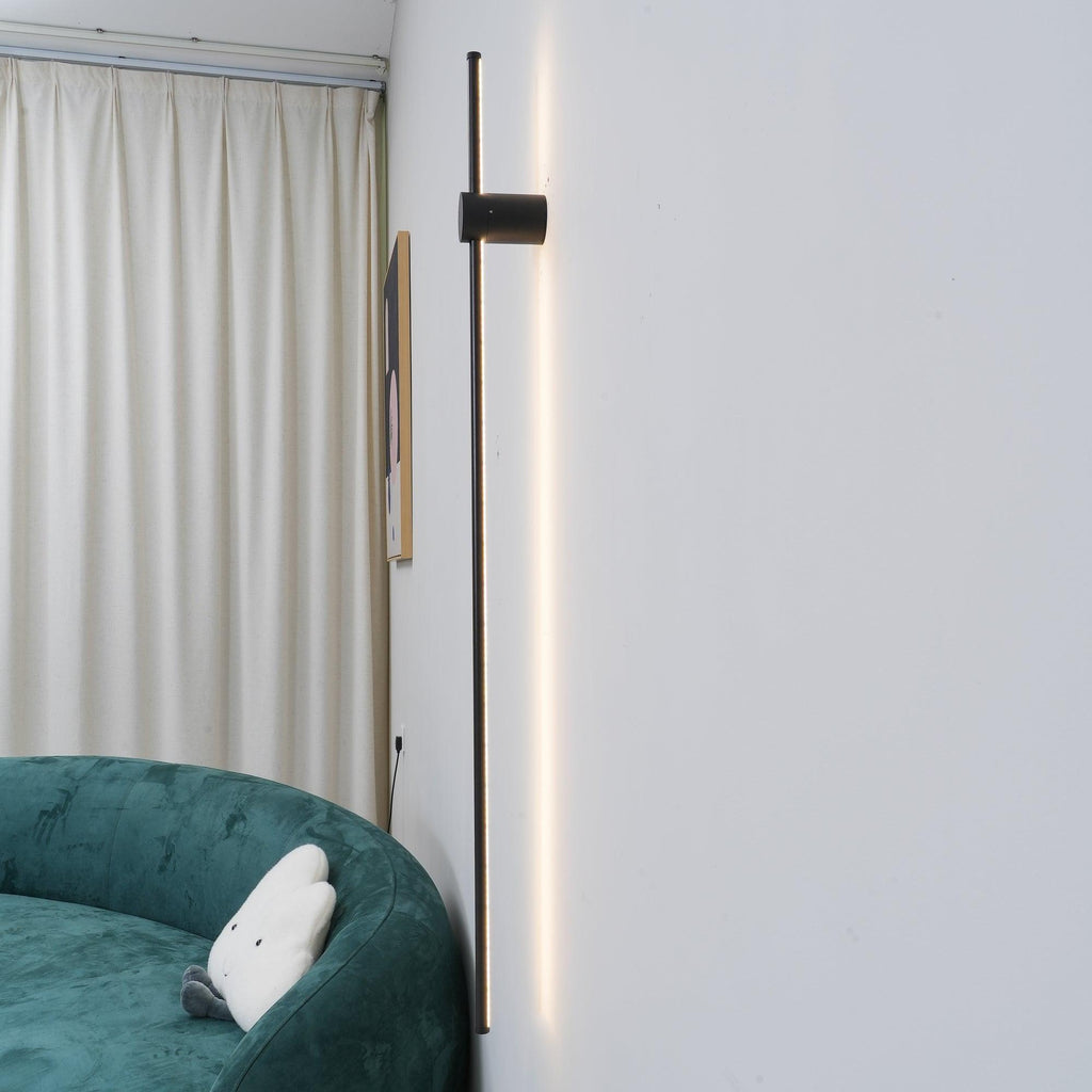 Neravia Acrylic Wall Lamp-Moonnatur