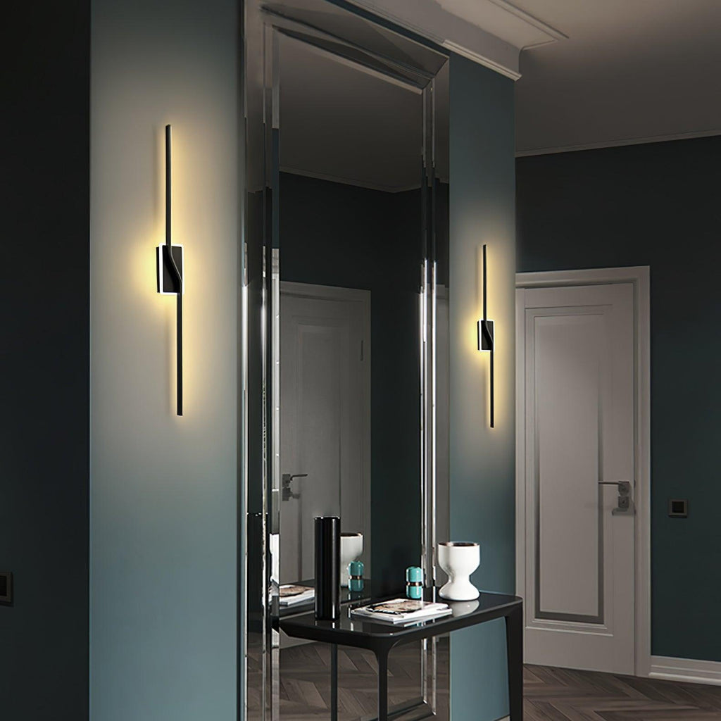 Avonlyn Aluminium Wall Light-Moonnatur