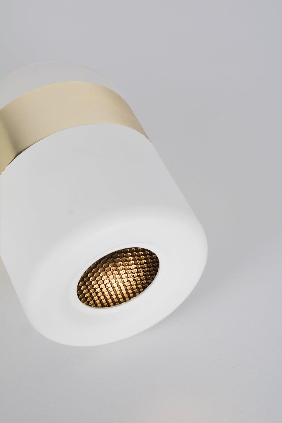 Berwinara Acrylic Wall Light-Moonnatur