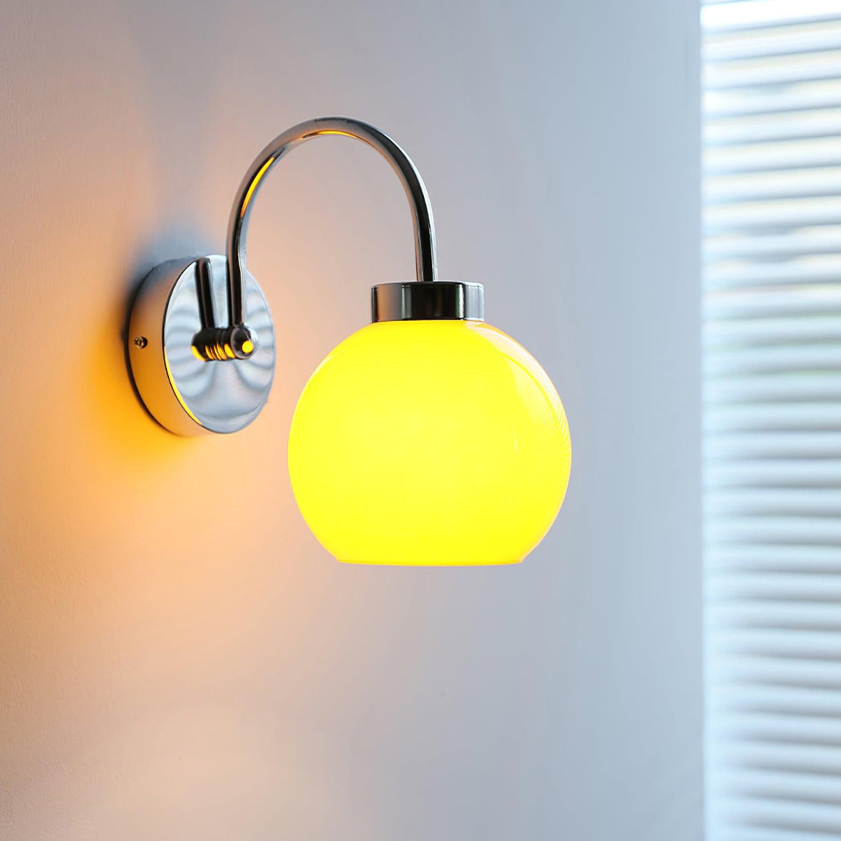 Vareneth Glass Wall Light-Moonnatur