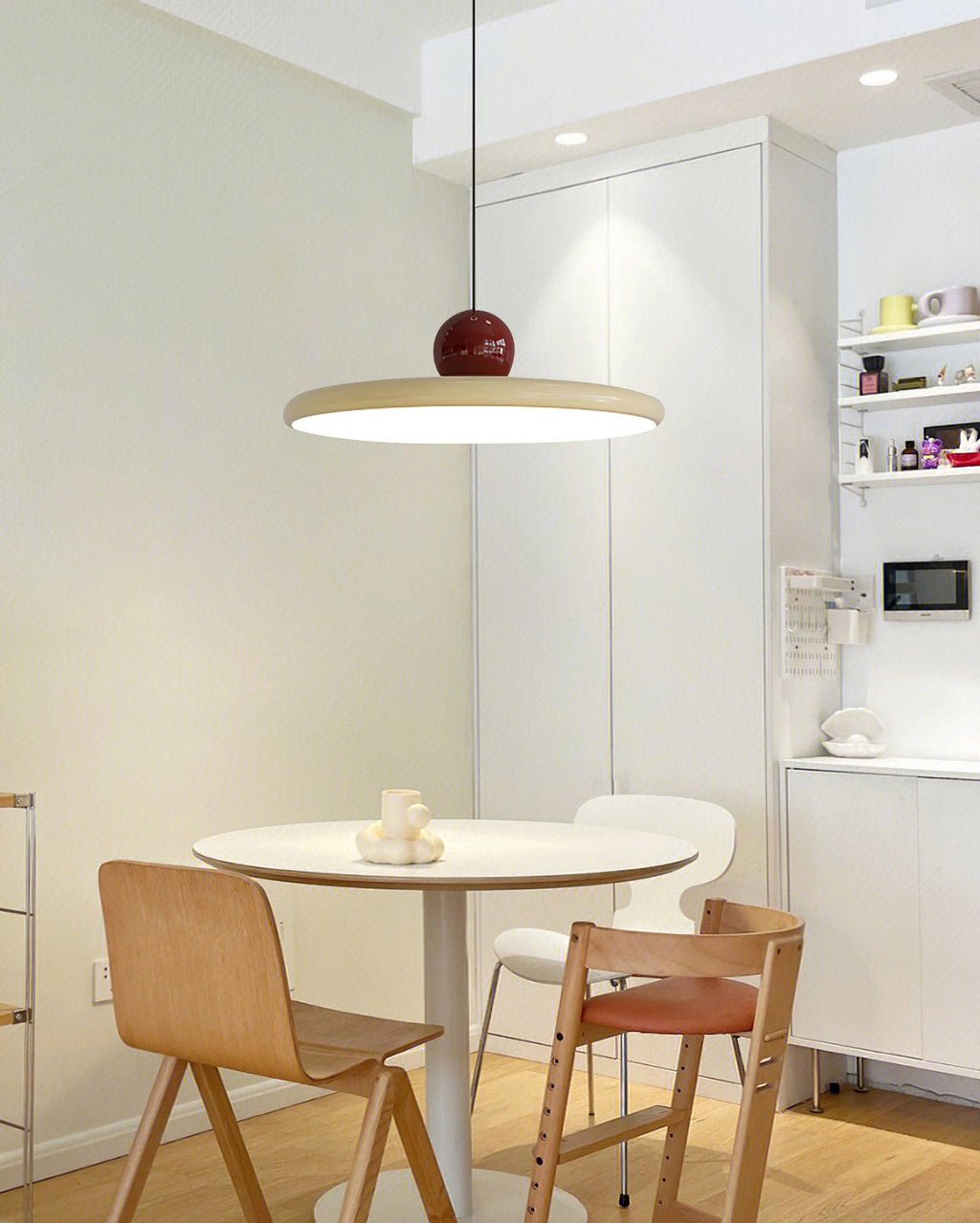 Norlina Metal Pendant Lamp-Moonnatur
