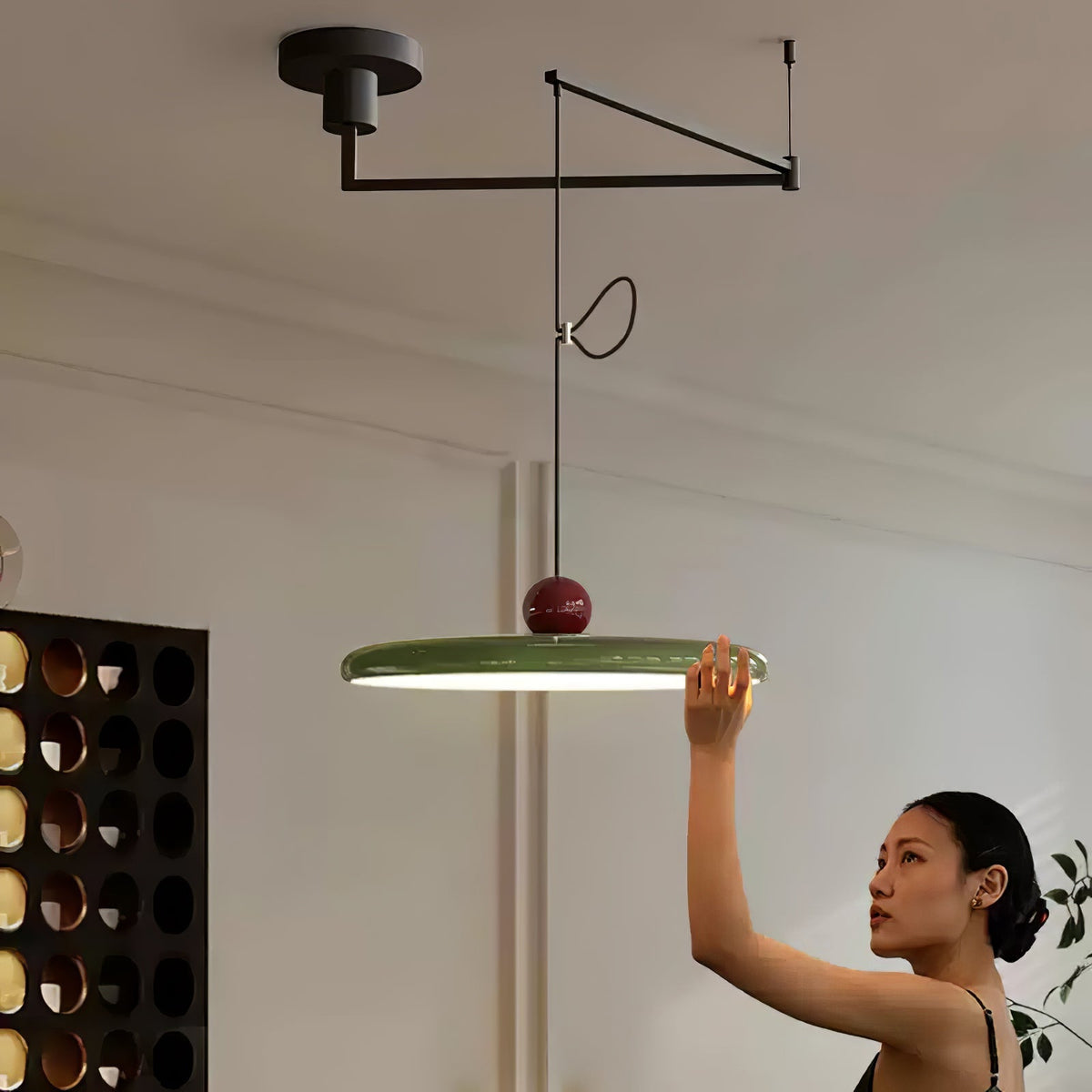 Lyrenora Acrylic Pendant Light-Moonnatur