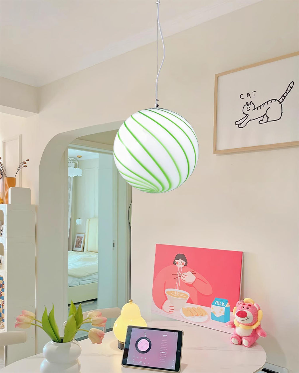 Tardenmere Glass Pendant Light-Moonnatur