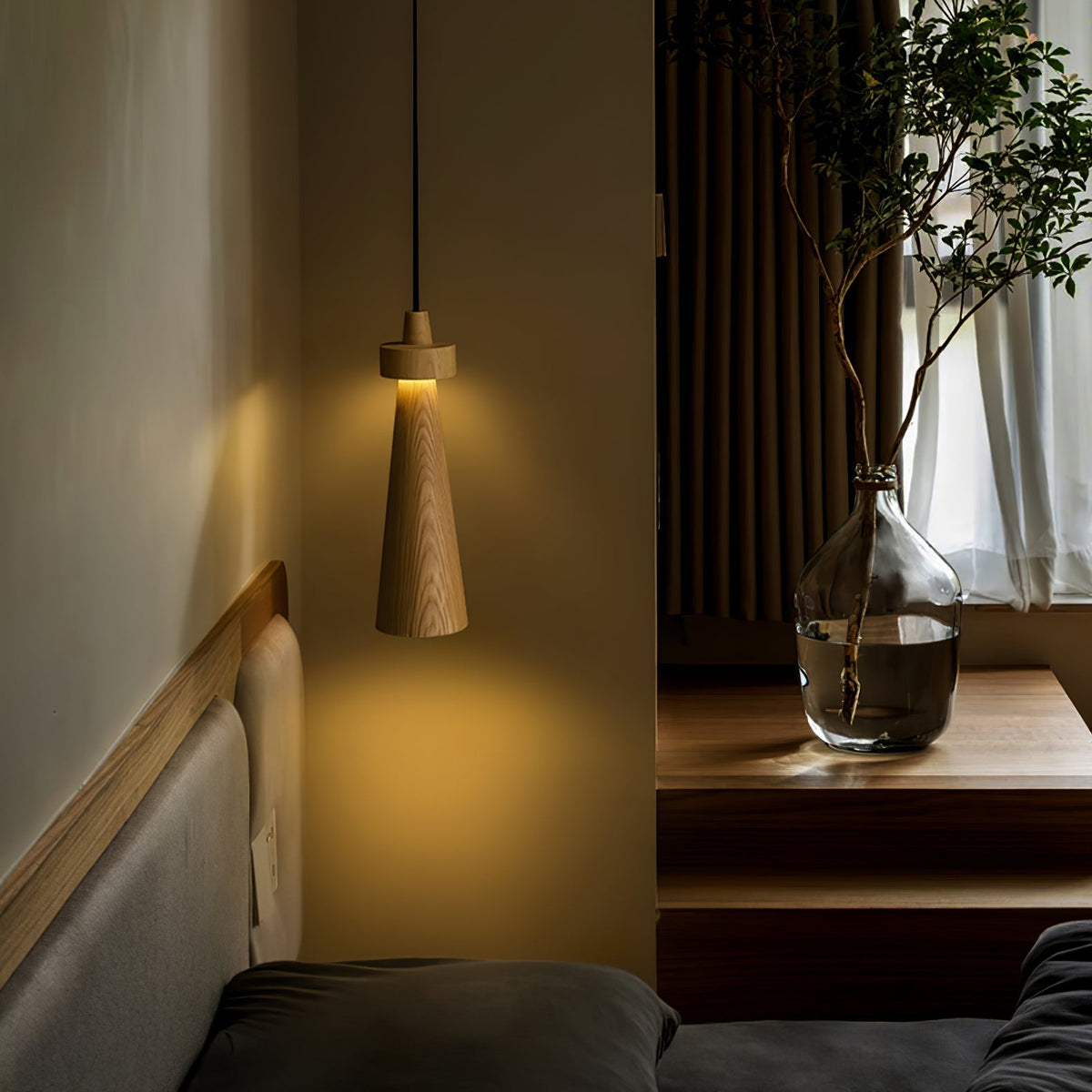 Xerenlyn Wood Pendant Light-Moonnatur