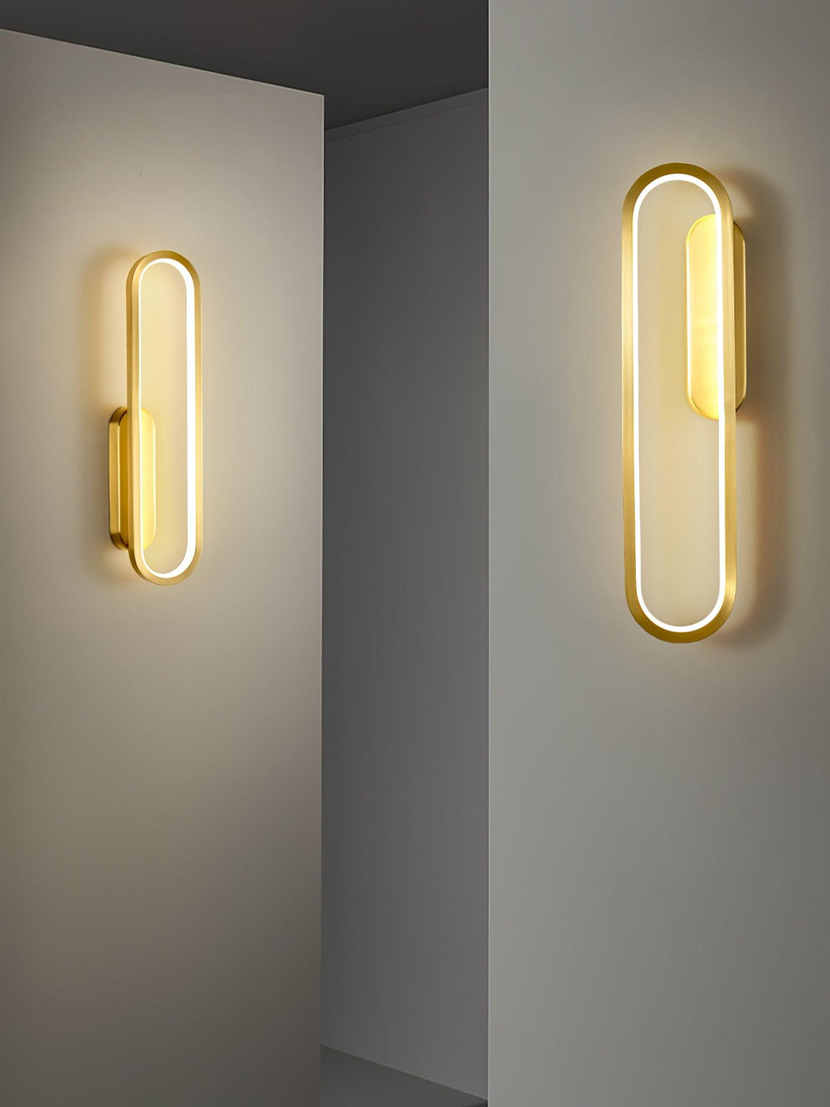 Garrowiel Brass Wall Light-Moonnatur
