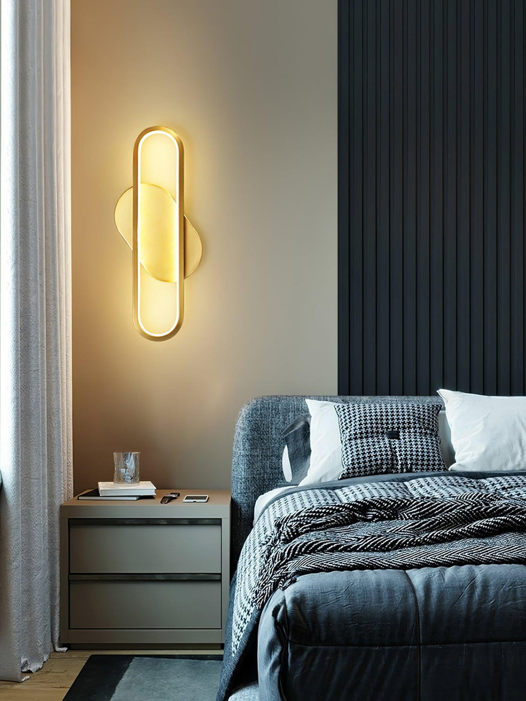 Garrowiel Brass Wall Light-Moonnatur