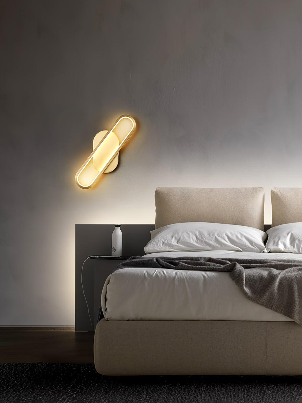 Garrowiel Brass Wall Light-Moonnatur