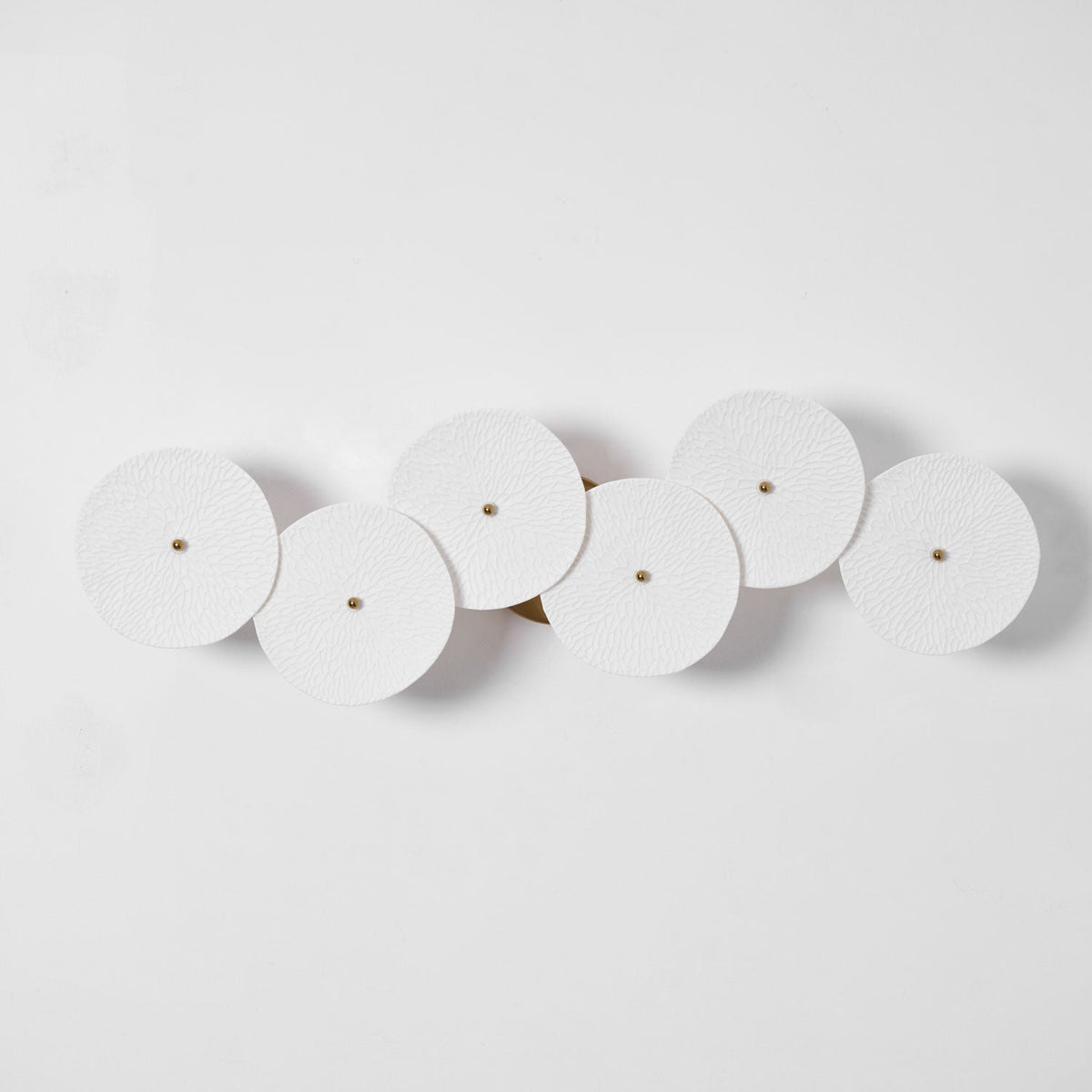 Zoralia Ceramic Wall Lamp-Moonnatur