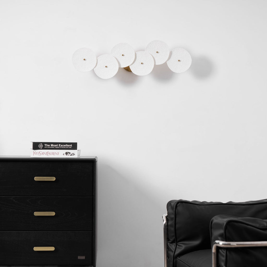 Zoralia Ceramic Wall Lamp-Moonnatur