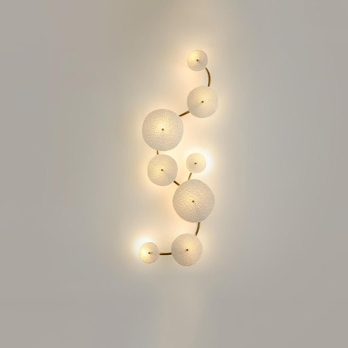 Savenwren Ceramic Wall Light-Moonnatur