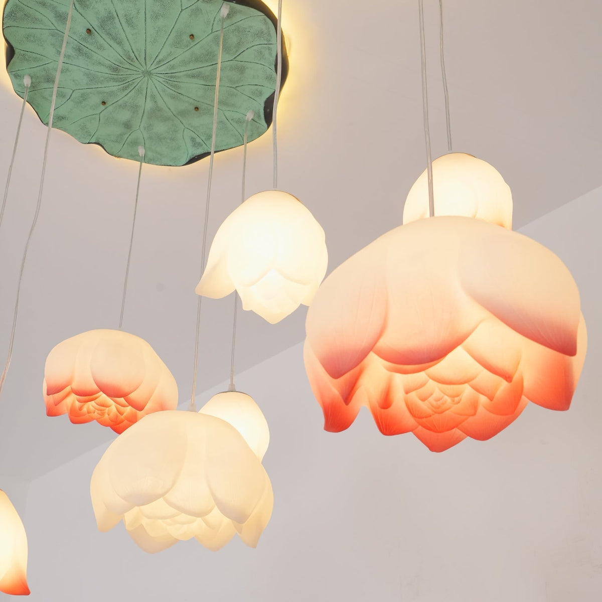 Lavenwyn Resin Chandelier-Moonnatur