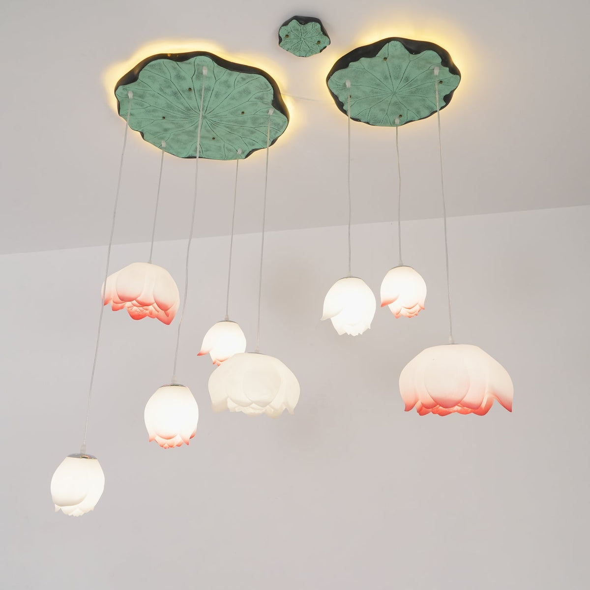 Lavenwyn Resin Chandelier-Moonnatur