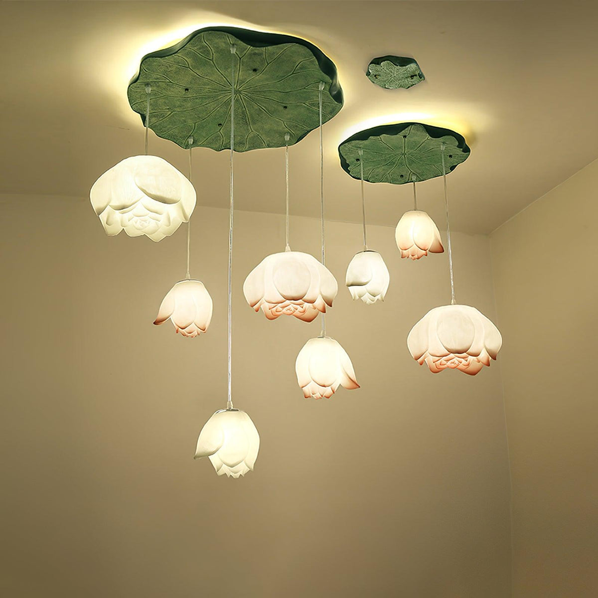 Lavenwyn Resin Chandelier-Moonnatur