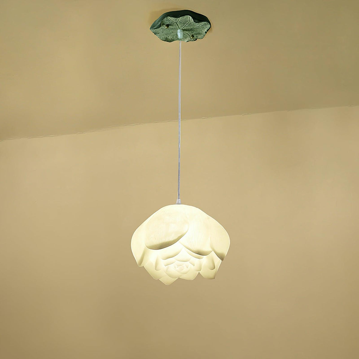 Lavenwyn Resin Chandelier-Moonnatur