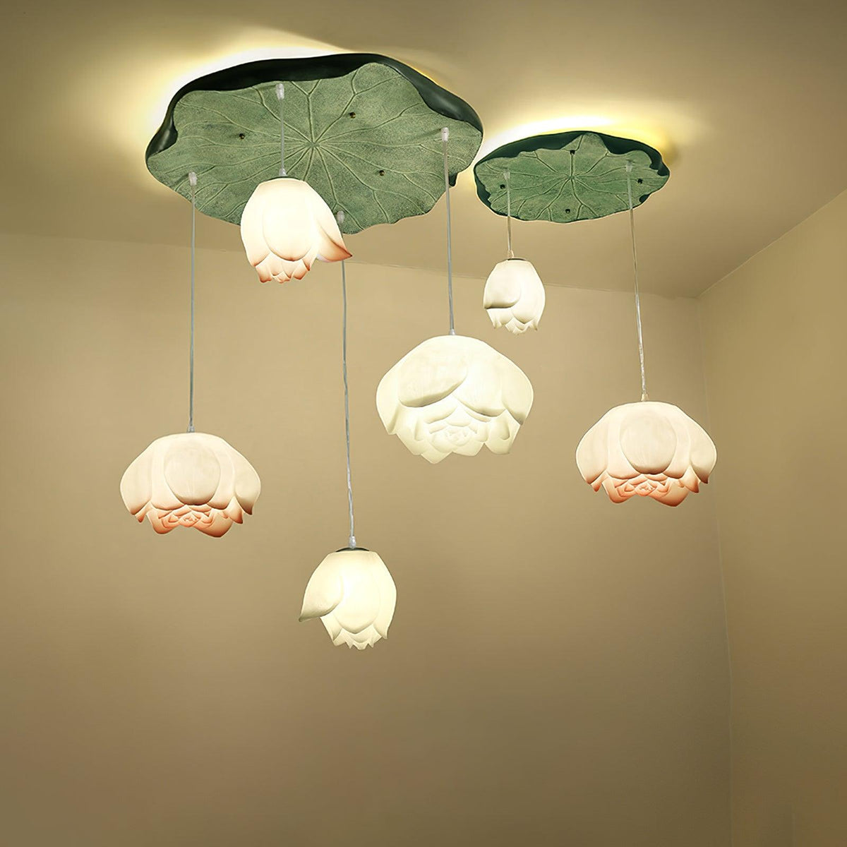 Lavenwyn Resin Chandelier-Moonnatur
