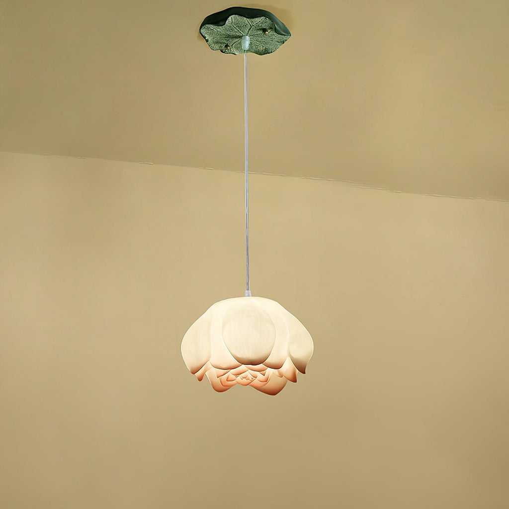 Lavenwyn Resin Chandelier-Moonnatur
